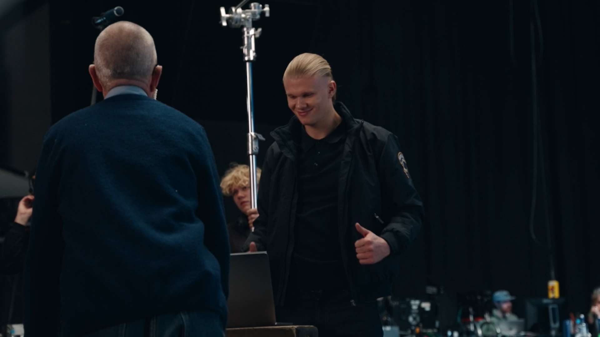 欧冠决赛经典回顾重温欧洲足坛巅峰时刻与传奇对决的精彩瞬间